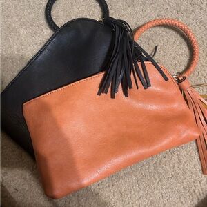 NWOT Stylish Black and Peachy Women's Wristlet Handbag Set